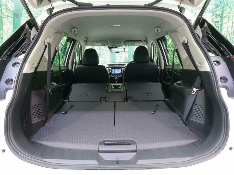 X-TRAIL