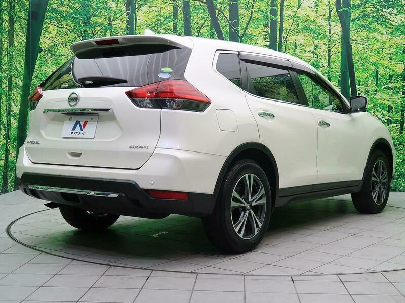 X-TRAIL