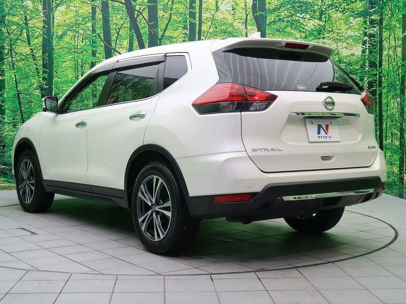 X-TRAIL