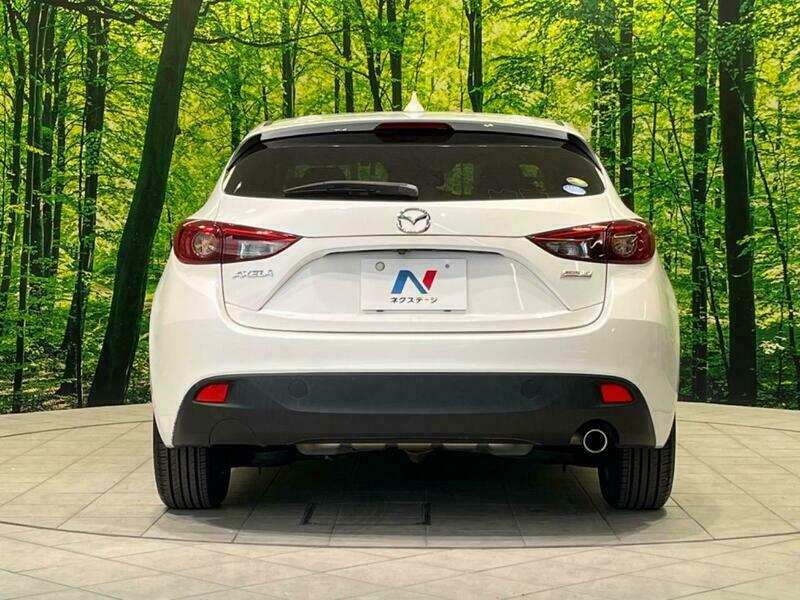 Axela Sport