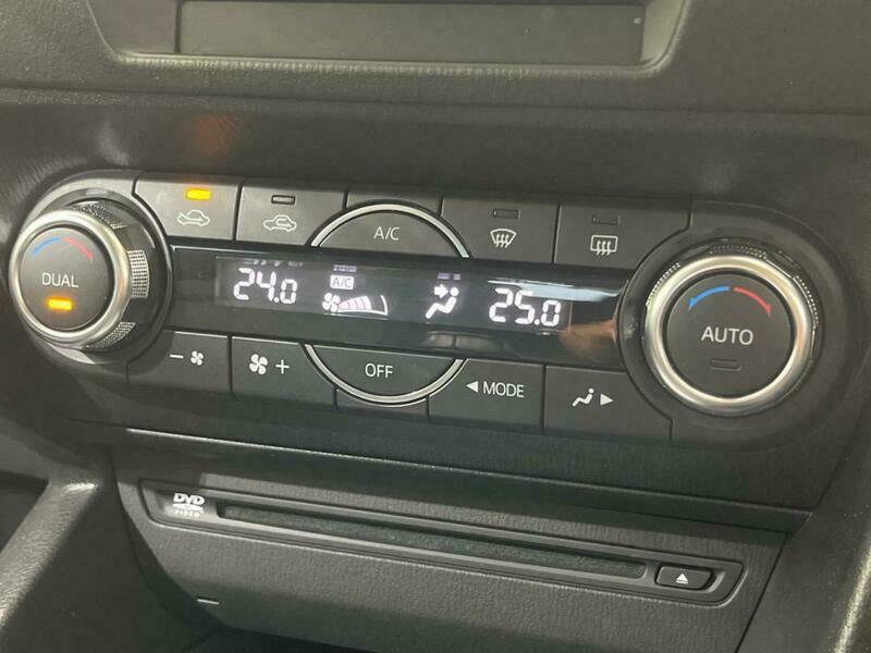 Axela Sport