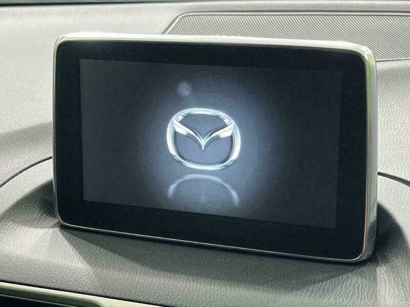 Axela Sport