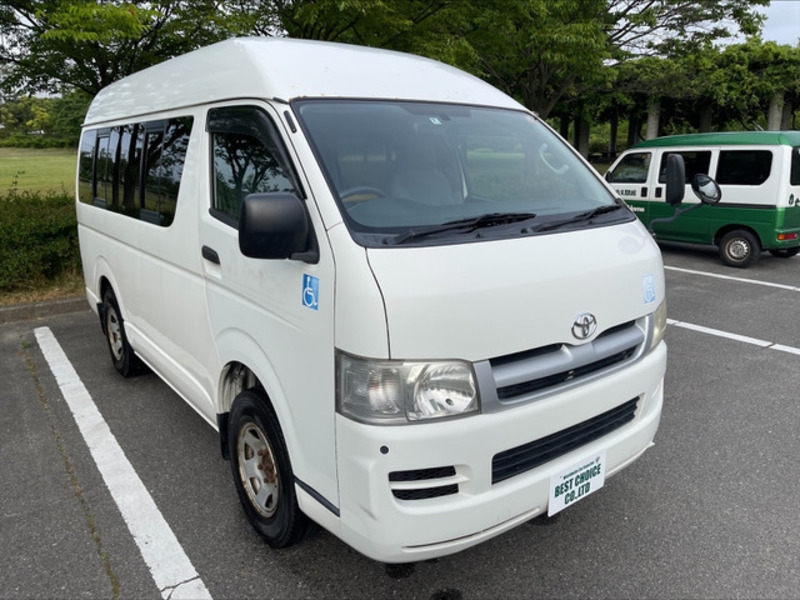 HIACE VAN