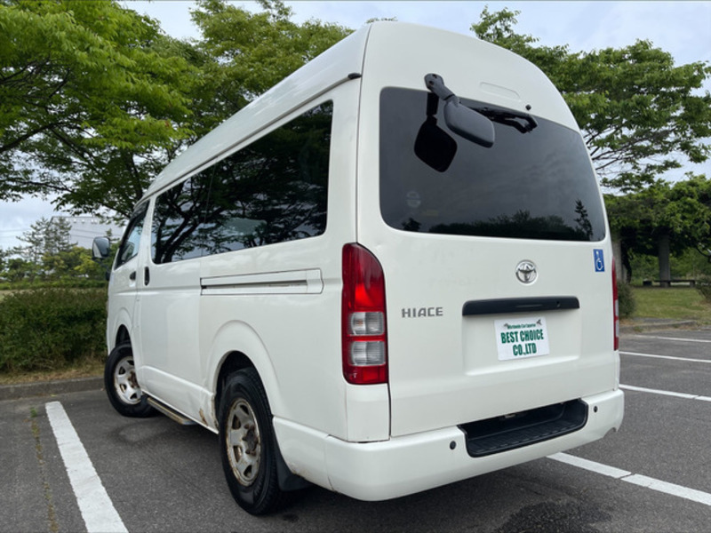 HIACE VAN