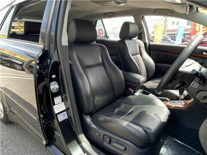 AVENSIS WAGON