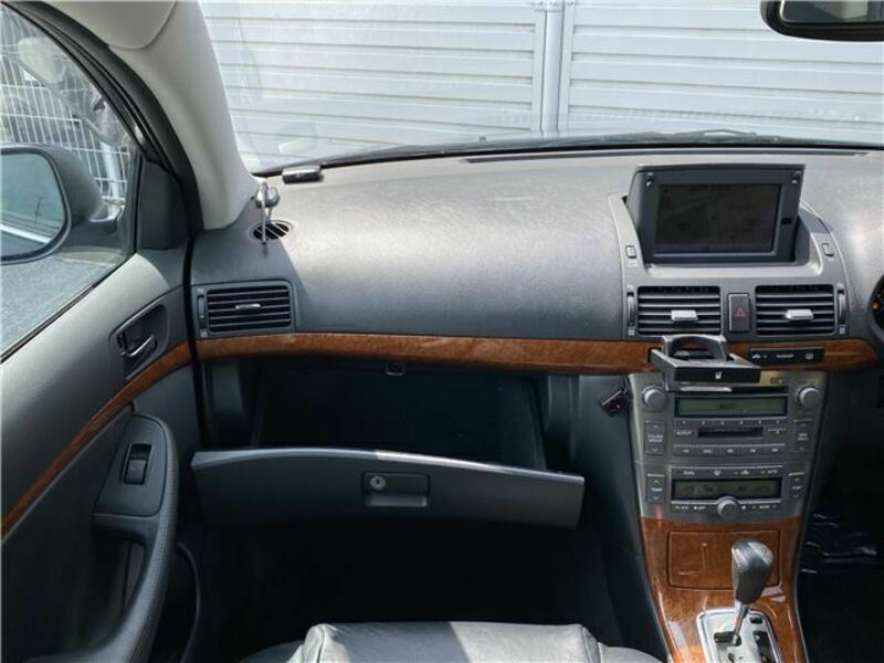 AVENSIS WAGON