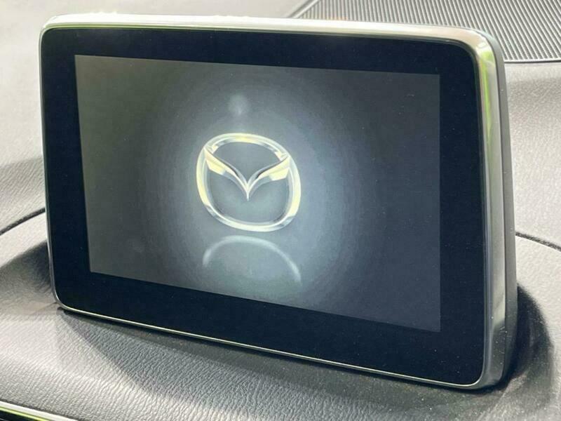 Axela Sport