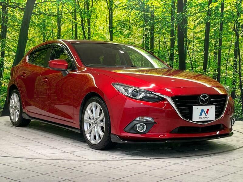 Axela Sport