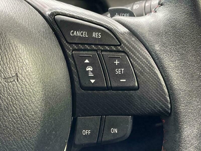 Axela Sport