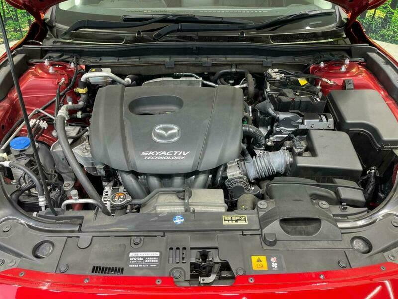 Axela Sport