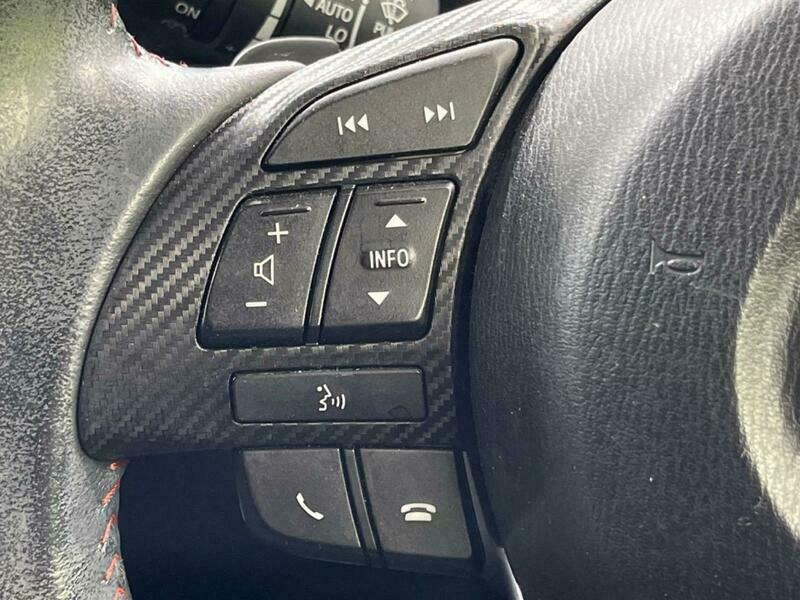 Axela Sport