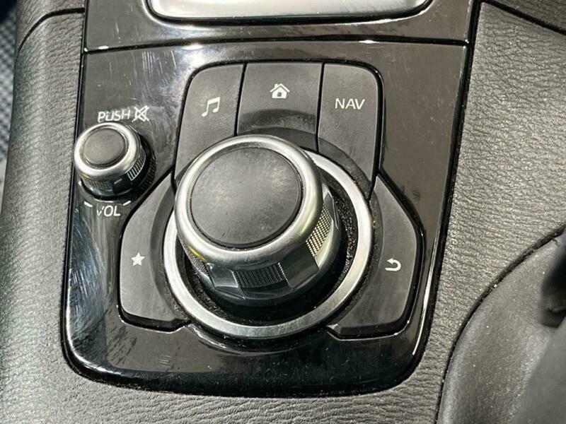 Axela Sport