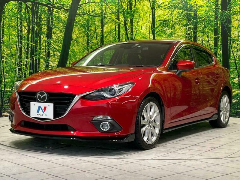 Axela Sport
