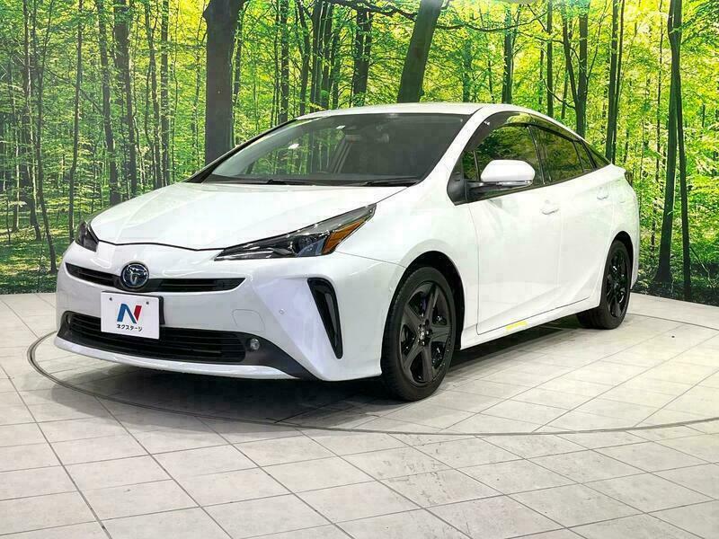 Used 2022 Toyota Prius Zvw55 