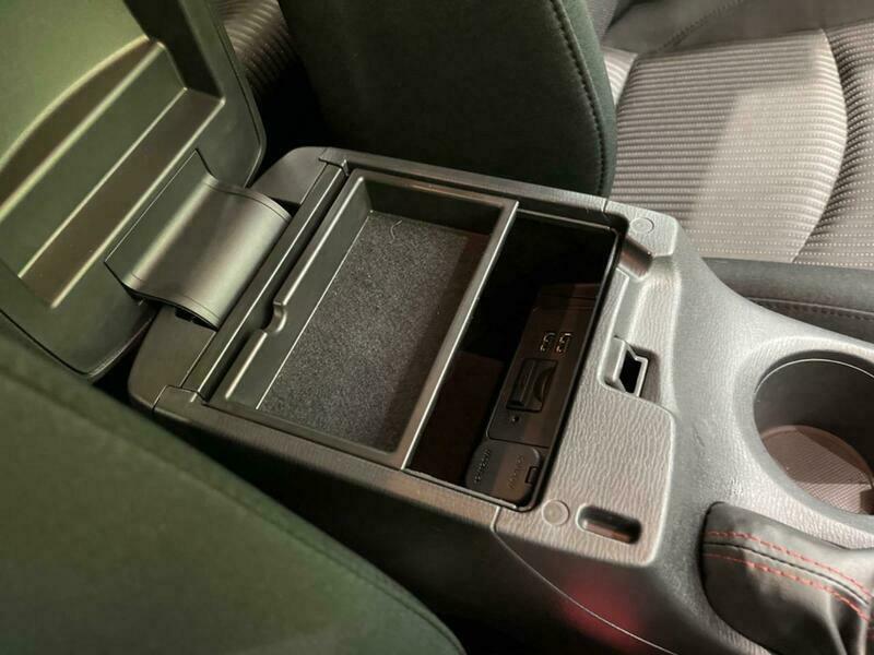 Axela Sport