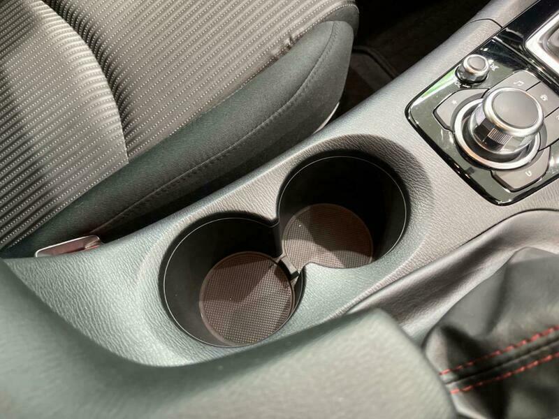 Axela Sport
