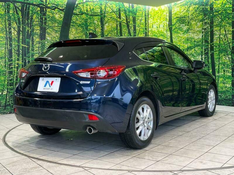 Axela Sport