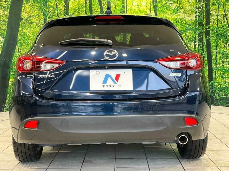 Axela Sport