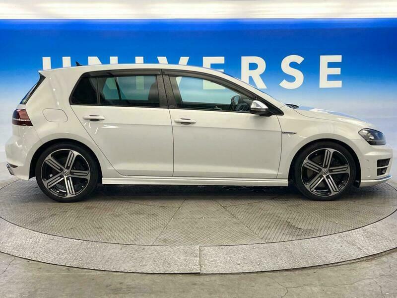 GOLF R