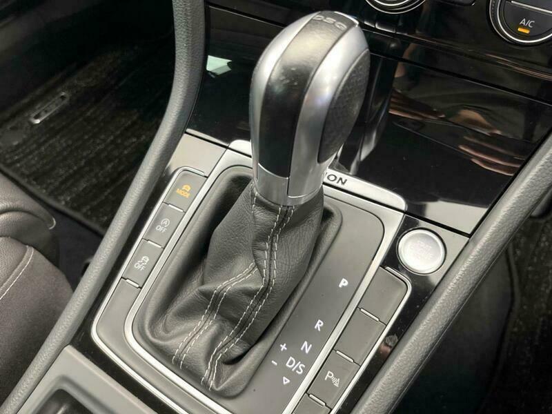 GOLF R