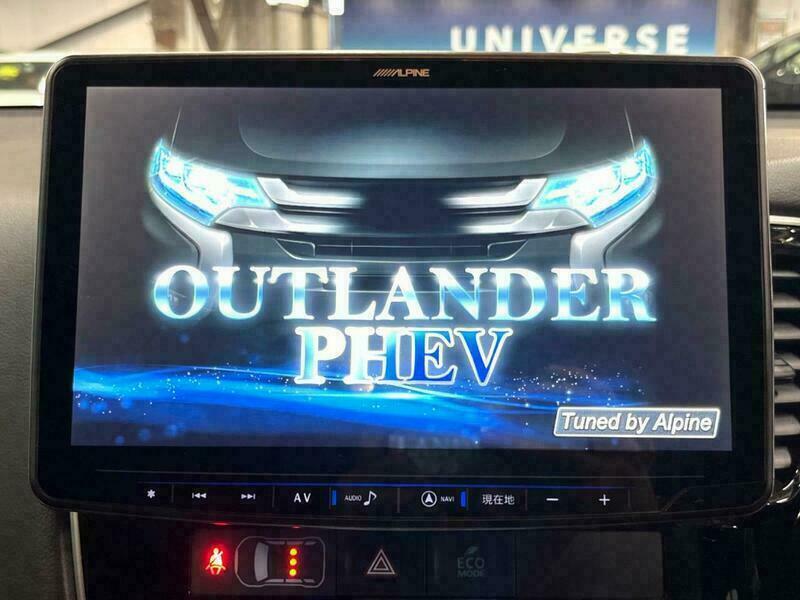 OUTLANDER PHEV