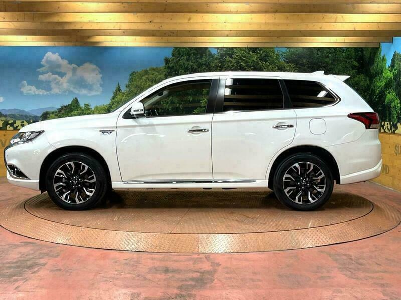 OUTLANDER PHEV