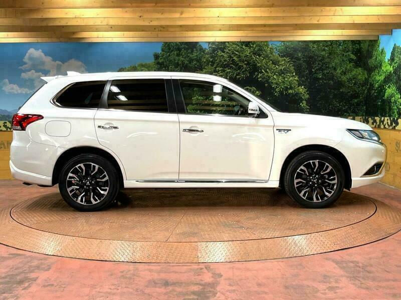 OUTLANDER PHEV