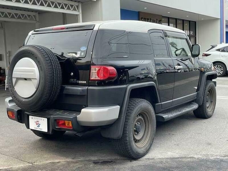 FJ CRUISER