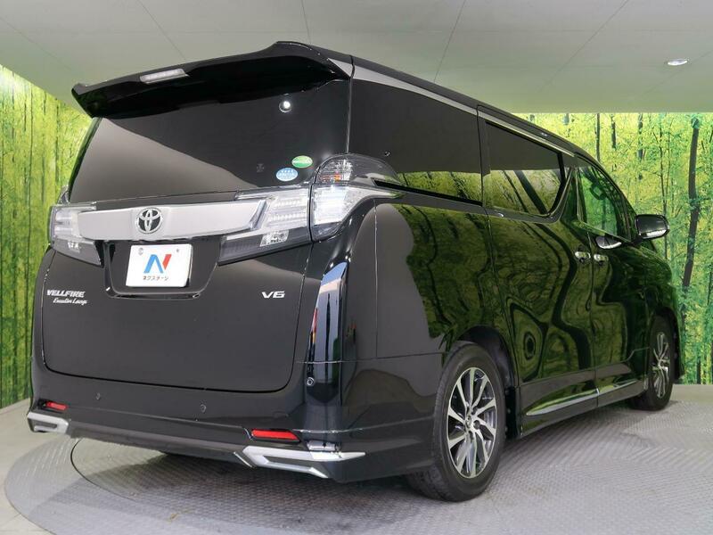 VELLFIRE-62