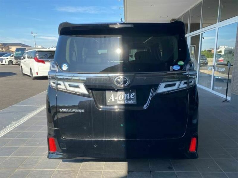 VELLFIRE