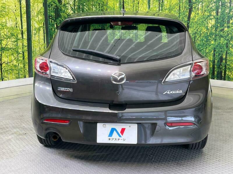 Axela Sport