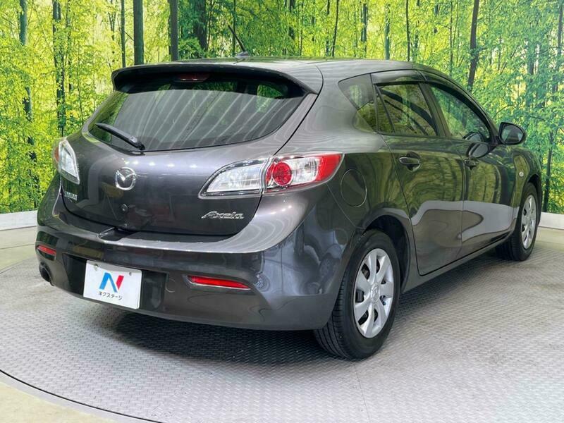 Axela Sport
