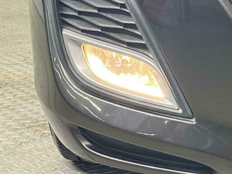 Axela Sport