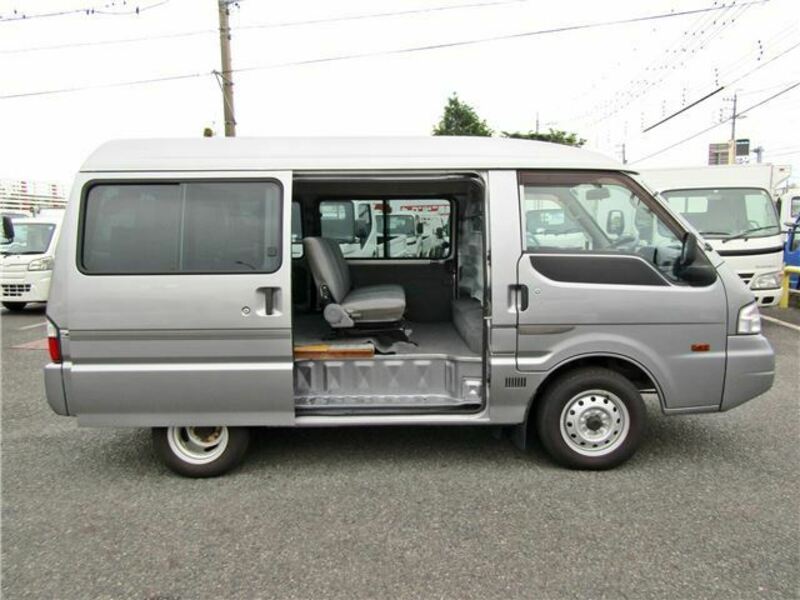 BONGO VAN
