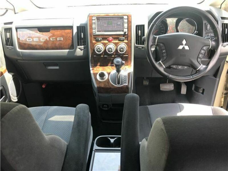 DELICA D5
