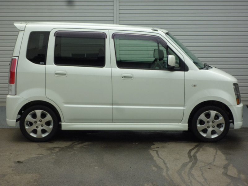 WAGON R