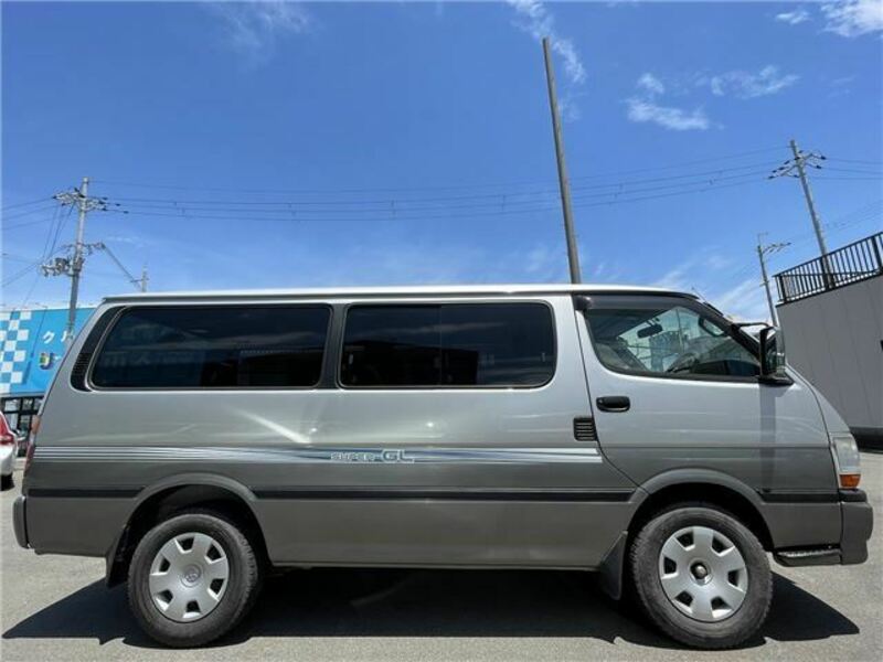 HIACE VAN