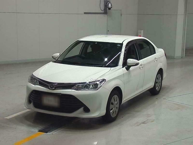 COROLLA AXIO