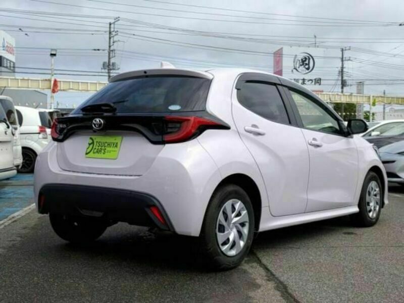 YARIS-1