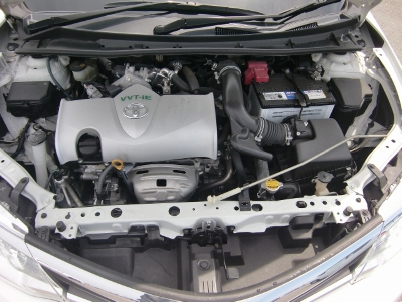 COROLLA AXIO