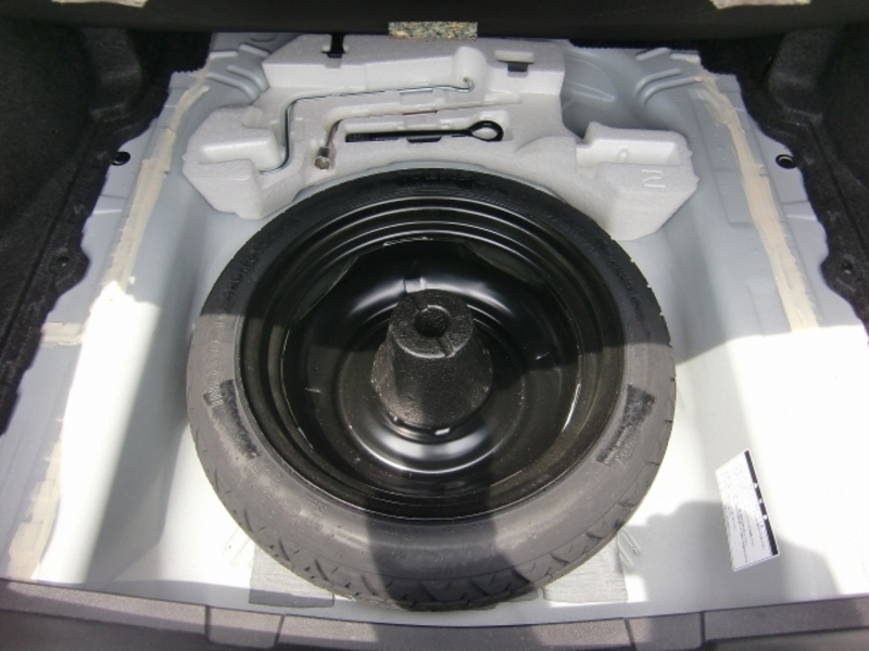 COROLLA AXIO