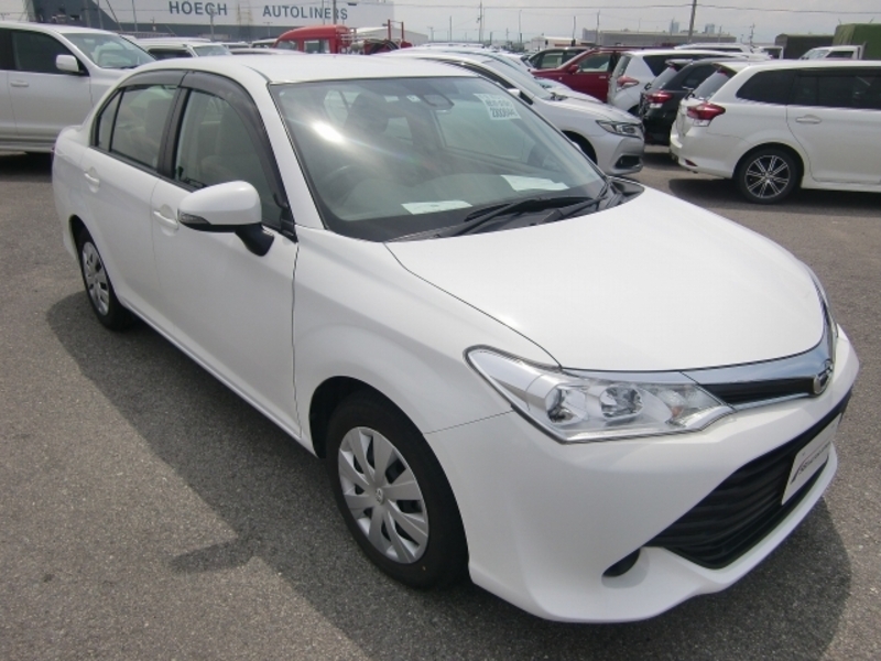 COROLLA AXIO