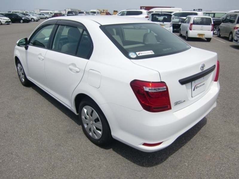 COROLLA AXIO
