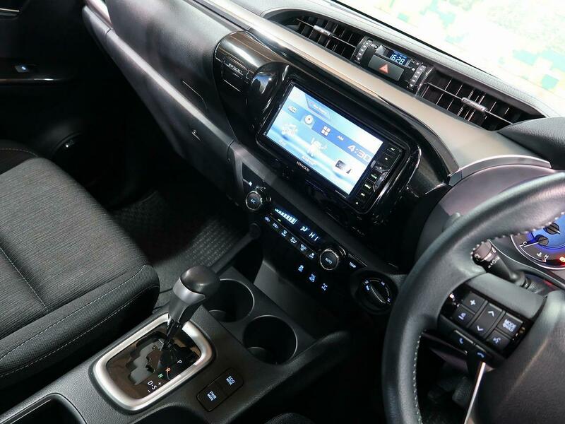 HILUX