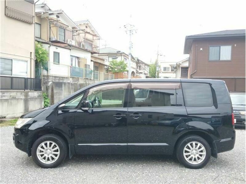 DELICA D5