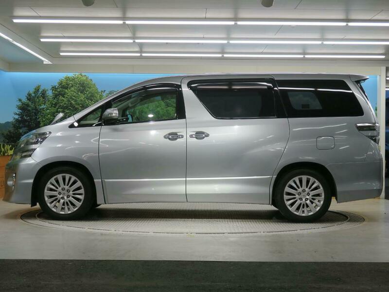 VELLFIRE-0