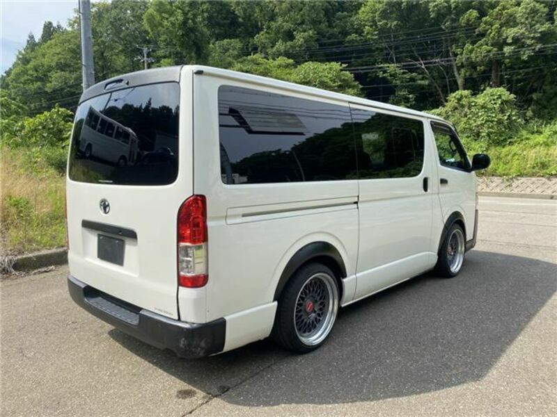 HIACE