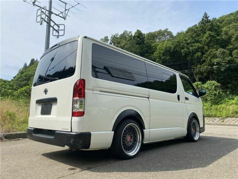 HIACE