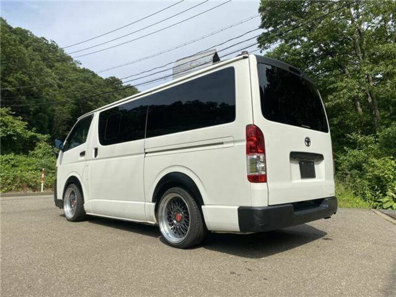 HIACE