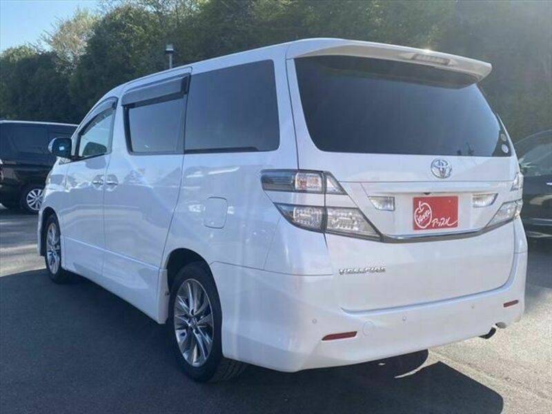 VELLFIRE-6